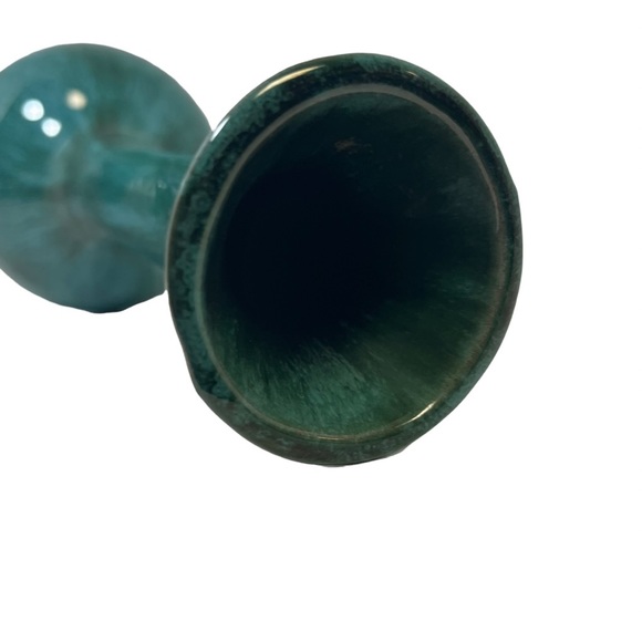 Blue mountain pottery? Check bottom picture 11 inch tall - Picture 3 of 5